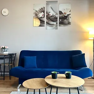 Zarembowicza 52 - Self Check-in 20h - Lift Wrocław